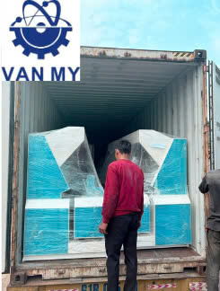 RÚT CONT GIAO HÀNG CHO KHÁCH 